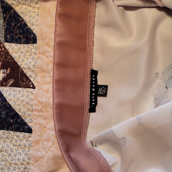 EUC Haute Monde Pink/Brown/Green Floral Skirt size 2XL - Picture 4 of 7